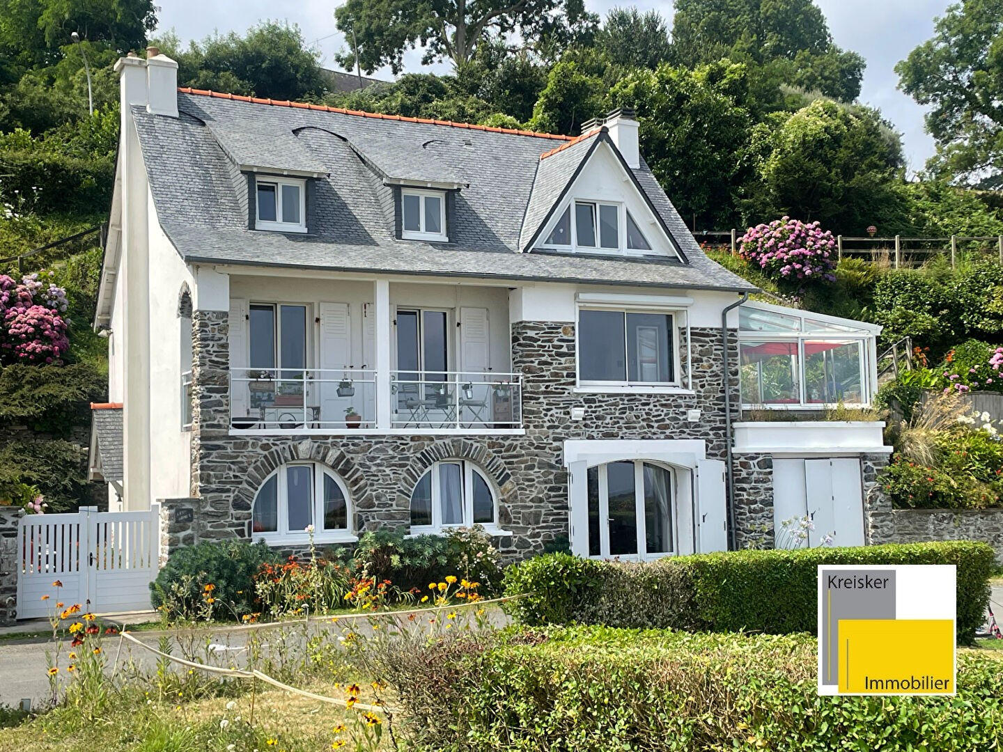 Maison Plestin Les Greves 6 pi\u00e8ces 145 m\u00b2